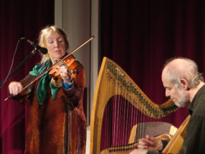 Máire Breatnach & Thomas Loefke - Celtic Fiddle, Harp & Song @ Wassermühle Barrien